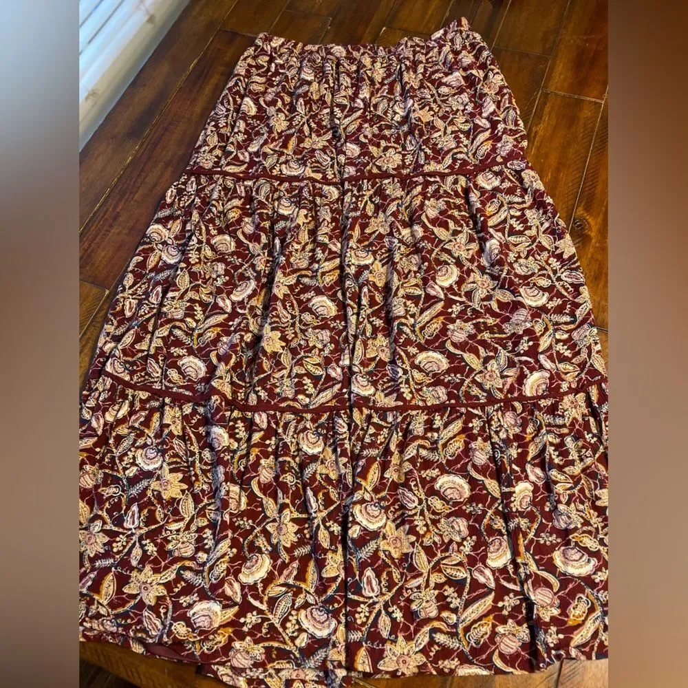 Wonderly Burgundy Floral Tiered Midi Skirt Size M Boho Fall